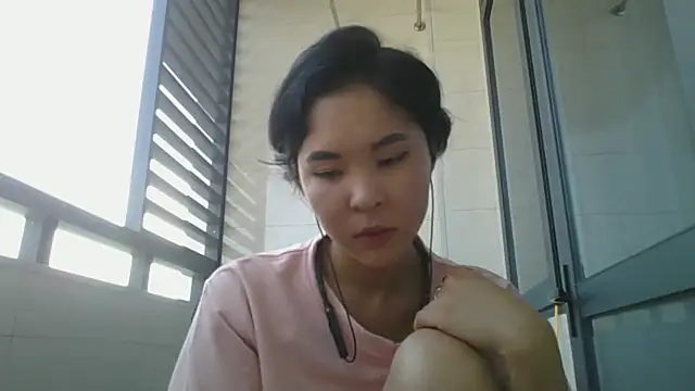 Snapshot of JennyCarpenter chatting on October 2, 2025, 1:20 am JennyCarpenter online show from October 2, 2025, 1:20 am