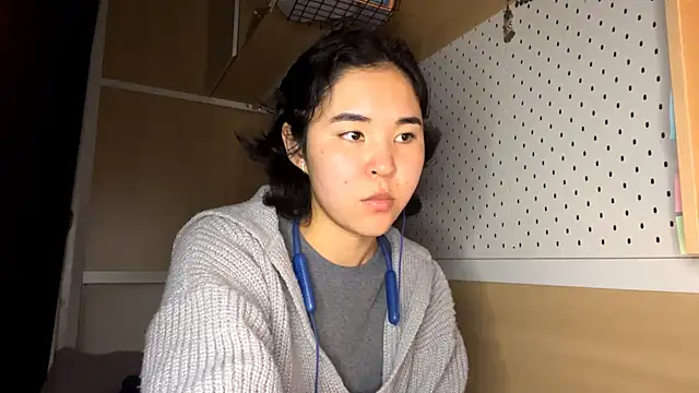 JennyCarpenter online show from March 26, 2026, 2:43 am