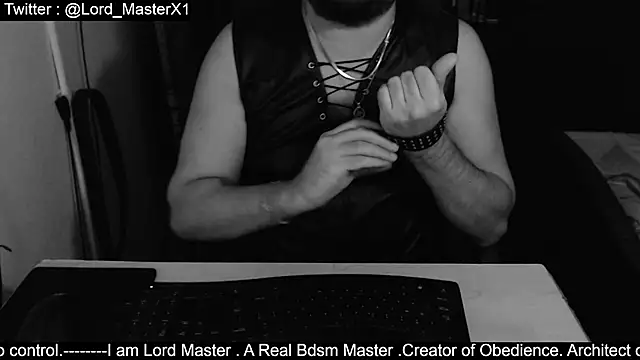 Lord MasterX online show from November 11, 2025, 4:07 am