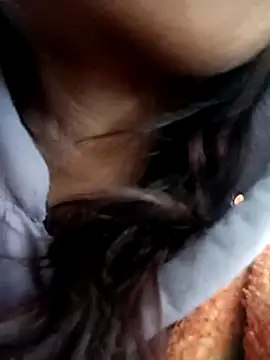 Snapshot of Aaisha-16 chatting on February 10, 2026, 2:54 am Aaisha-16 online show from February 10, 2026, 2:54 am