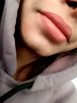 Aaisha-16 online show from January 10, 2026, 3:46 am