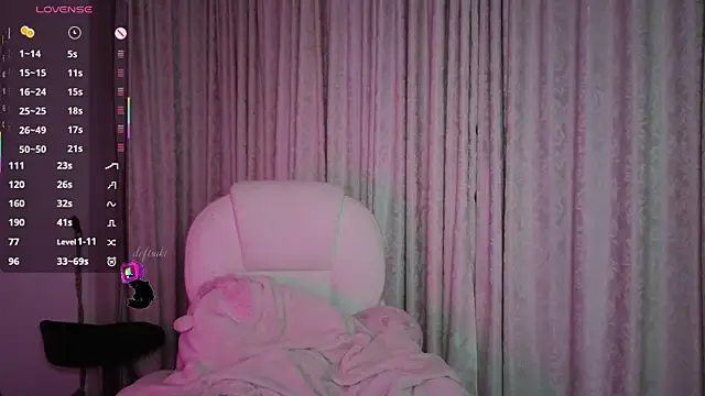 Snapshot of stephymoon_ chatting on September 12, 2025, 4:23 am stephymoon online show from September 12, 2025, 4:23 am