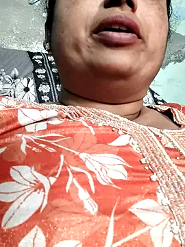 Mmm143 online show from March 5, 2026, 3:58 am