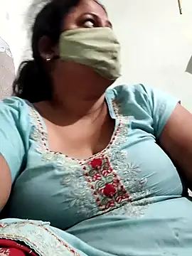 Mmm143 online show from March 26, 2026, 11:41 am