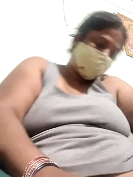 Mmm143 online show from November 21, 2025, 12:26 pm