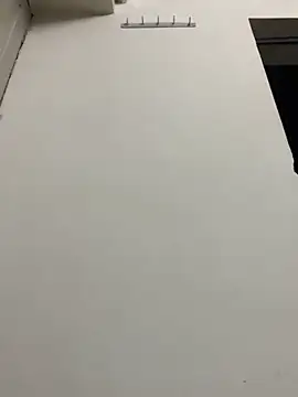 Mo000000  online show from April 4, 2026, 4:02 pm