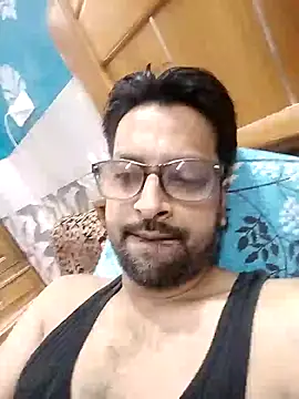 mohsin99272 online show from September 17, 2025, 9:33 am