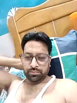 mohsin99272 online show from September 15, 2025, 5:24 pm