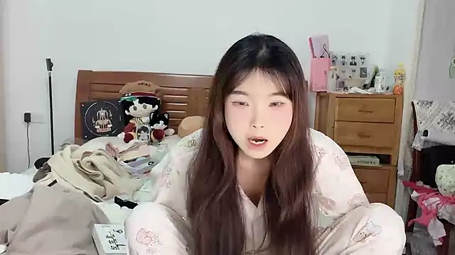 Akong11 online show from September 27, 2025, 5:52 pm