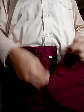 Snapshot of zamir_adam chatting on October 27, 2025, 1:23 pm zamir adam online show from October 27, 2025, 1:23 pm