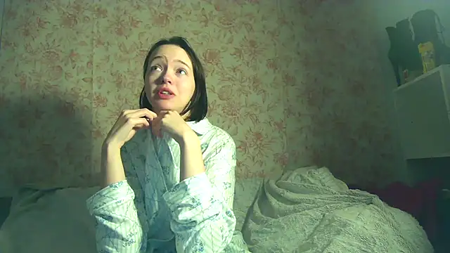 Snapshot of MaitresseMermaid chatting on February 6, 2026, 7:59 am MaitresseMermaid online show from February 6, 2026, 7:59 am