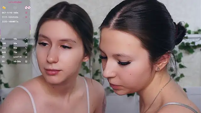 Snapshot of GabrielleLynchard chatting on February 12, 2026, 9:47 pm GabrielleLynchard online show from February 12, 2026, 9:47 pm