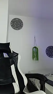 Snapshot of saack__xx chatting on October 20, 2025, 10:43 pm saack xx online show from October 20, 2025, 10:43 pm