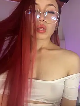 Abbi Gomez online show from September 24, 2025, 8:26 pm