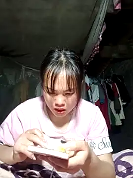 emilyzz online show from February 7, 2026, 4:20 am