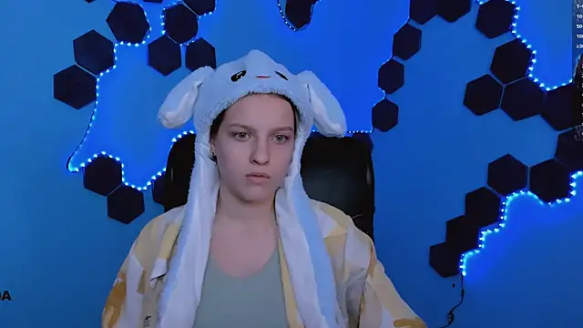 kaela spell  online show from January 5, 2026, 8:12 pm