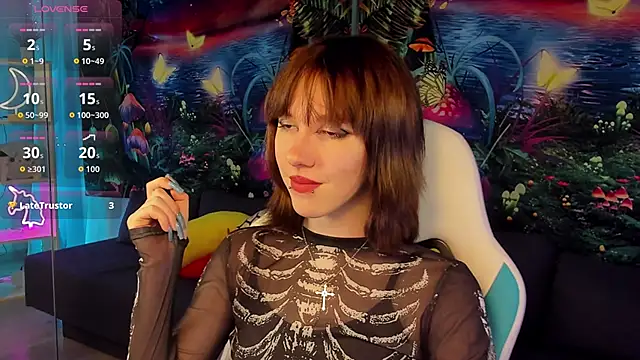 JessieRich online show from November 12, 2025, 6:56 pm