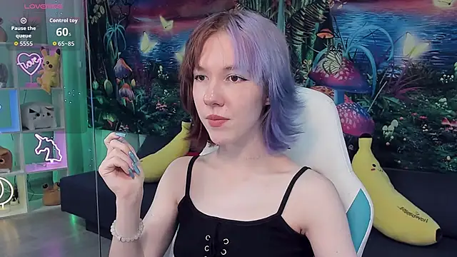 JessieRich online show from September 26, 2025, 12:23 pm