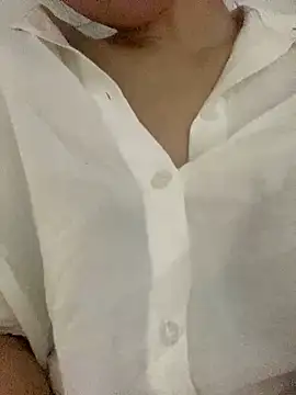 Bella sexy98 online show from November 1, 2025, 10:09 am