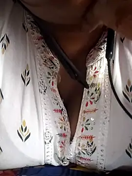 lickcandy online show from November 2, 2025, 7:35 am