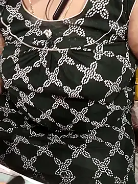 lickcandy online show from October 23, 2025, 3:43 pm