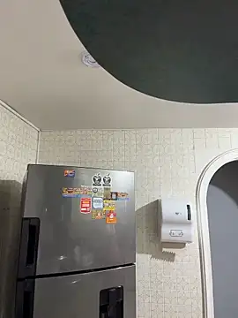 krisstenSantos online show from March 4, 2026, 2:25 pm