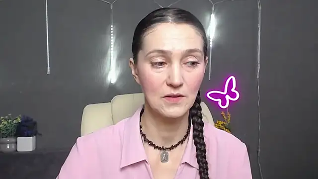 Snapshot of TayaFinch chatting on February 24, 2026, 1:23 pm TayaFinch online show from February 24, 2026, 1:23 pm