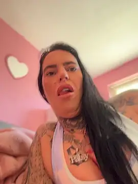 Snapshot of DIRTY_PAISLEY_X chatting on May 10, 2026, 1:36 pm DIRTY PAISLEY X online show from May 10, 2026, 1:36 pm