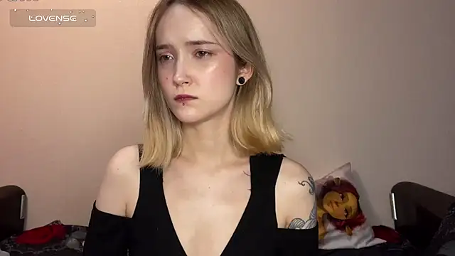 SoftcoreAlly online show from October 13, 2025, 3:57 pm