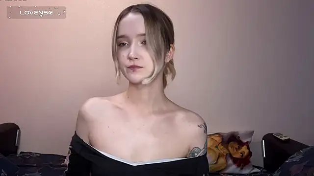 SoftcoreAlly online show from October 27, 2025, 2:07 pm