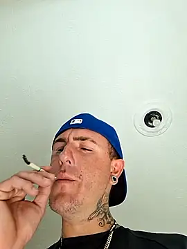 Bottz777 online show from December 4, 2025, 12:04 pm