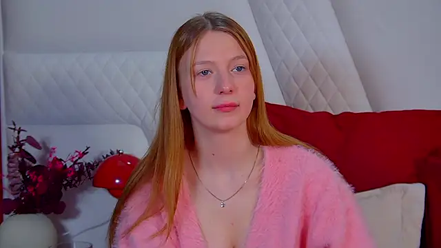 BeatriceBinoche online show from February 3, 2026, 6:22 am