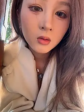 yuki june online show from January 15, 2026, 8:18 am