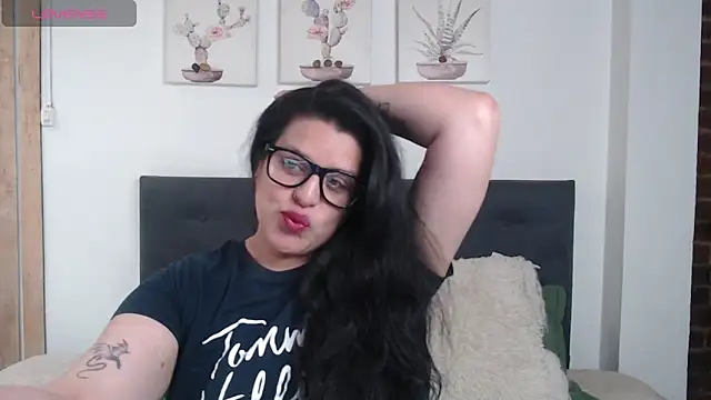 Andrea secret  online show from February 12, 2026, 4:07 pm