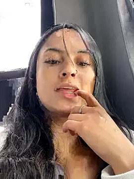 Snapshot of Karla_1-2 chatting on September 19, 2025, 3:49 pm Karla 1-2 online show from September 19, 2025, 3:49 pm