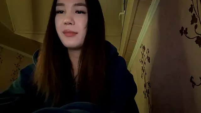 Snapshot of marry_dreams chatting on November 24, 2025, 2:39 pm marry dreams online show from November 24, 2025, 2:39 pm