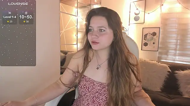 sophiee09  online show from December 21, 2025, 1:35 pm