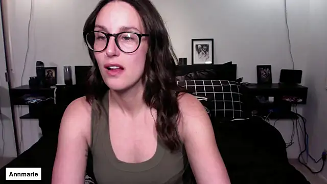 annmarieferrara online show from November 21, 2025, 3:38 am