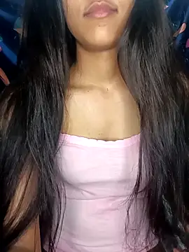 reetika6375 online show from November 10, 2025, 6:46 pm