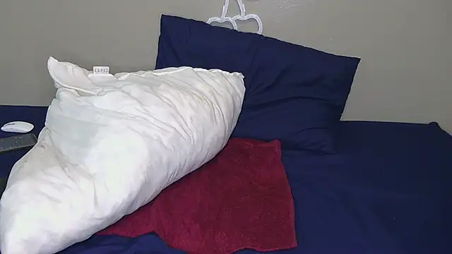 Serafynn online show from October 26, 2025, 2:45 am