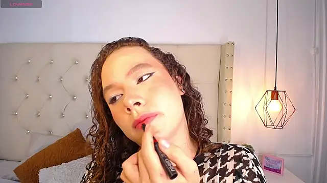 Snapshot of bycandy_ chatting on January 18, 2026, 1:25 pm bycandy online show from January 18, 2026, 1:25 pm