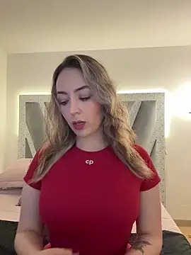 SophieeMills online show from November 23, 2025, 3:11 pm