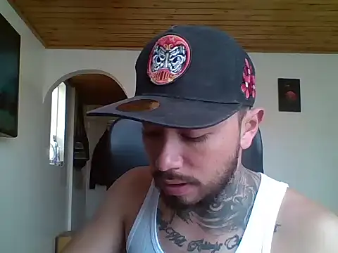 KevinWolf online show from October 9, 2025, 1:22 pm