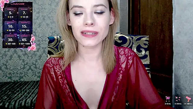 Kate  Loves online show from December 13, 2025, 8:04 pm