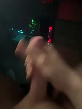 jstntz online show from April 25, 2026, 9:56 pm