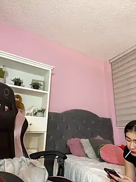 Snapshot of camila1_torres_ chatting on February 19, 2026, 5:54 pm camila1 torres online show from February 19, 2026, 5:54 pm