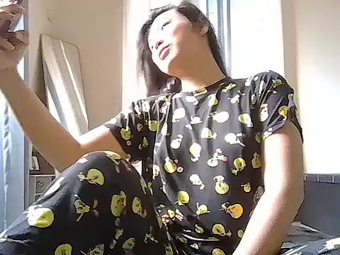 cumslut selena69 online show from September 22, 2025, 11:11 pm