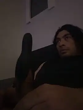 fifthbase007 online show from December 4, 2025, 2:10 am