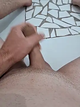 rafaelsouzzaa online show from September 22, 2025, 10:32 am