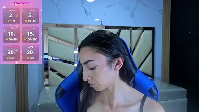 Maily a  online show from February 20, 2026, 2:41 am